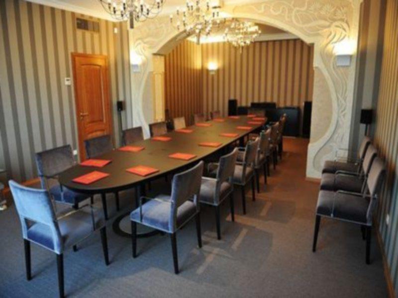 Diplomat Club Hotel Chisináu Facilidades foto